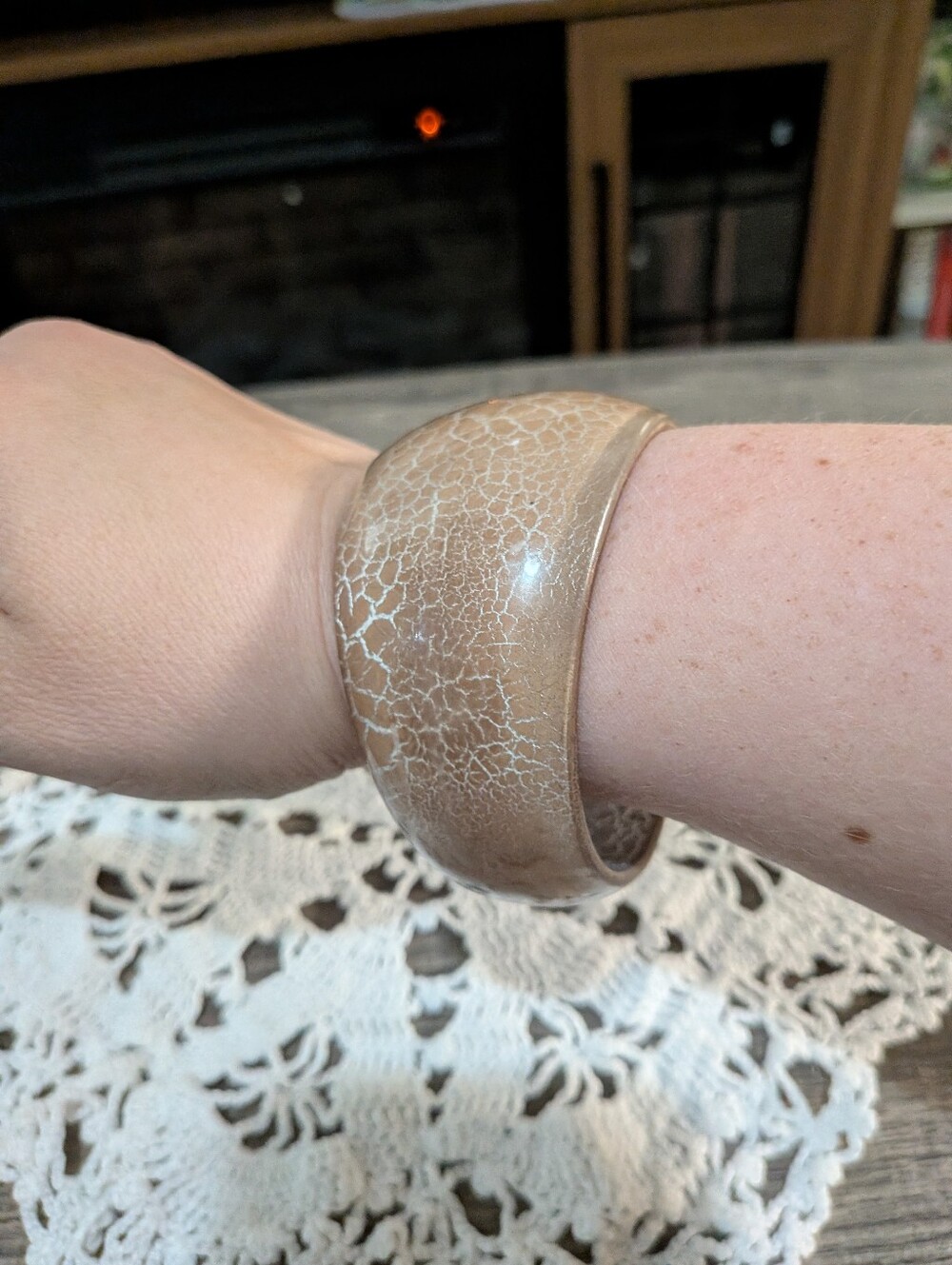 Chunky Tan Beige Crackle Bangle Bracelet